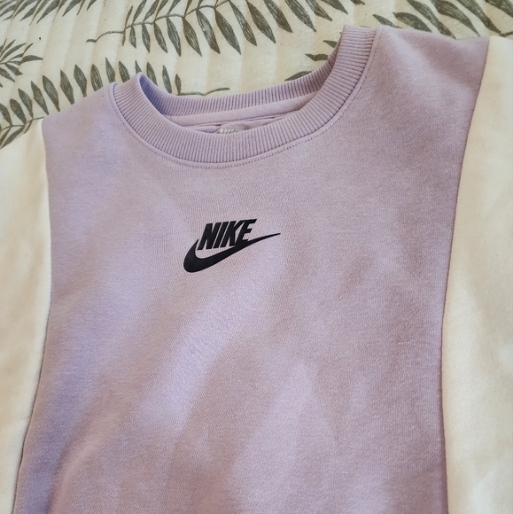 NIKE Girls Little Kids' Sweatshirt And Leggings Set Lilac Purple - Picture 3 of 10